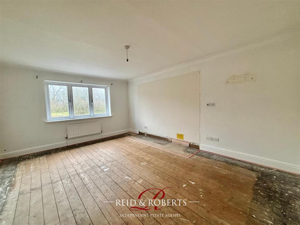 AI編集前の室内